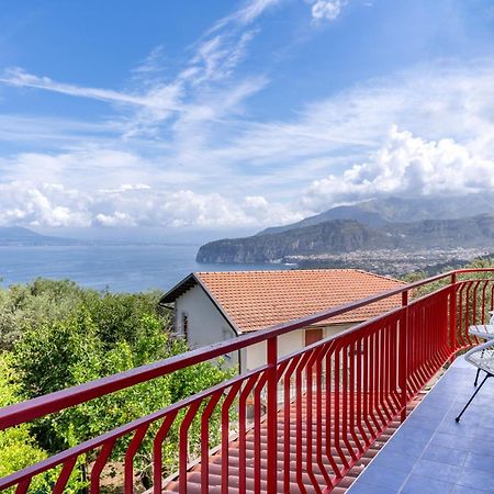 Nenni Apartment Соренто Екстериор снимка