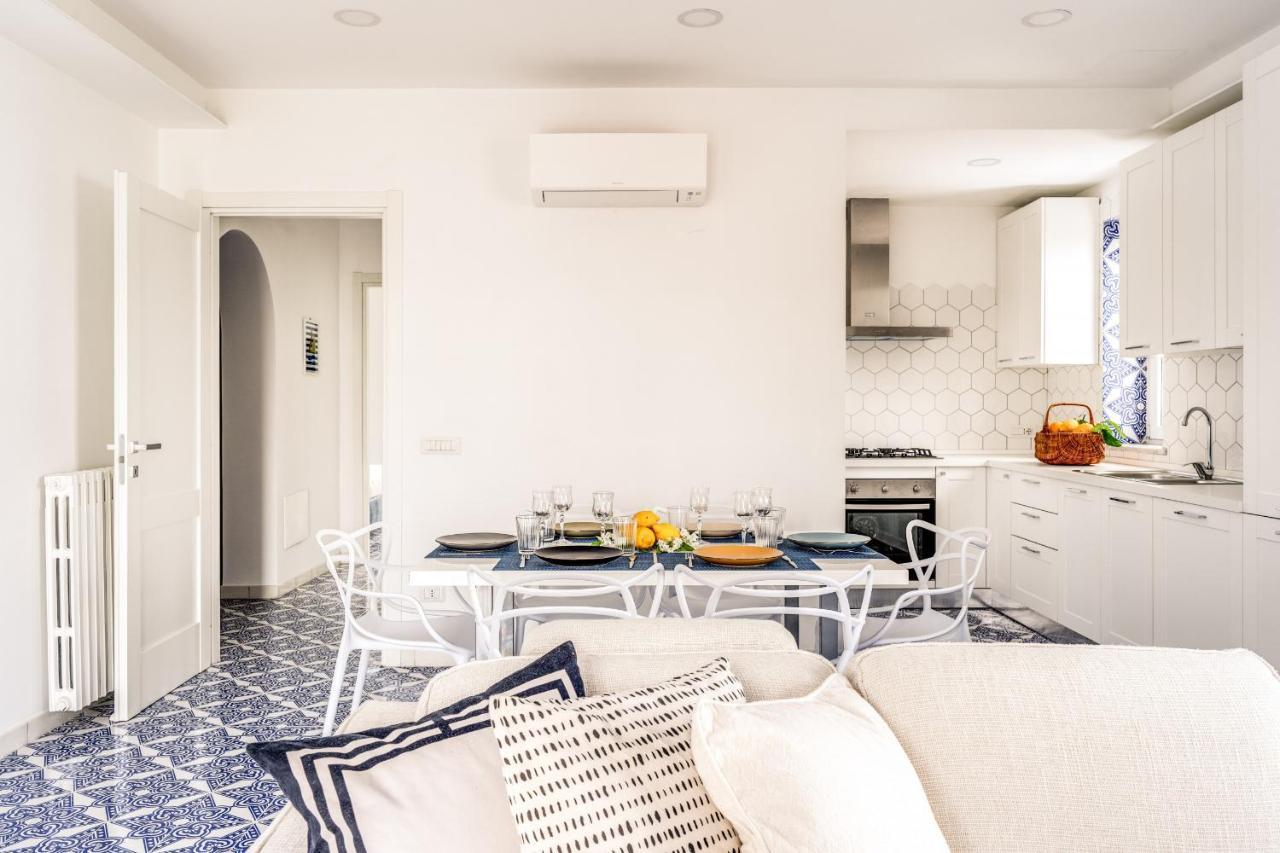 Nenni Apartment Соренто Екстериор снимка