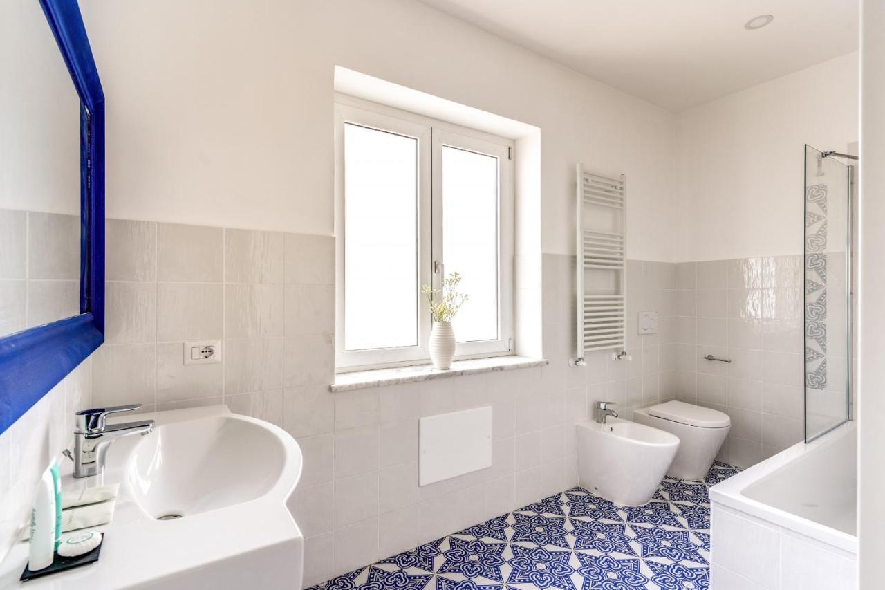 Nenni Apartment Соренто Екстериор снимка